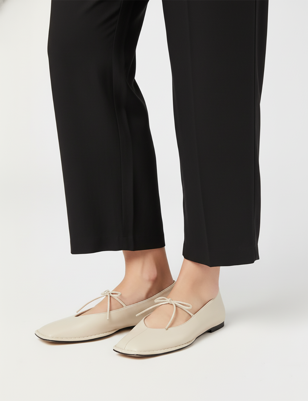 Square Toe PU Leather Flats with Bow Soft Slip-On Comfort Shoes for Office Work Everyday Wear – Lightweight Elegant Design for Modern Lifestyle